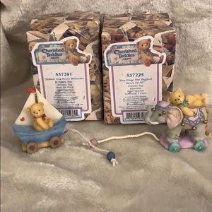 537241 & 537225 pull toy bears